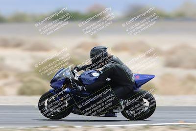 media/May-05-2025-Moto Forza (Mon) [[3c1838c5e5]]/2-B Group/Session 3 (Panning Test Turn 14 Inside)/